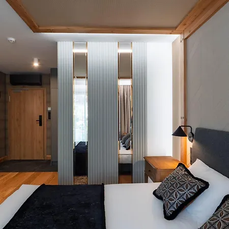 Montino Luxury زاكوباني