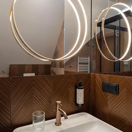 Montino Luxury زاكوباني